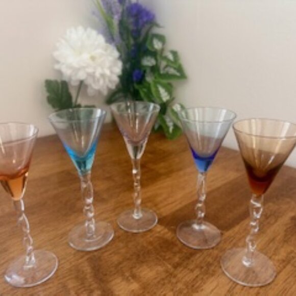 Vintage Hand-Blown Twisted Stem Sherry Aperitif Glass – Elegant Stemware - Picture 2 of 5